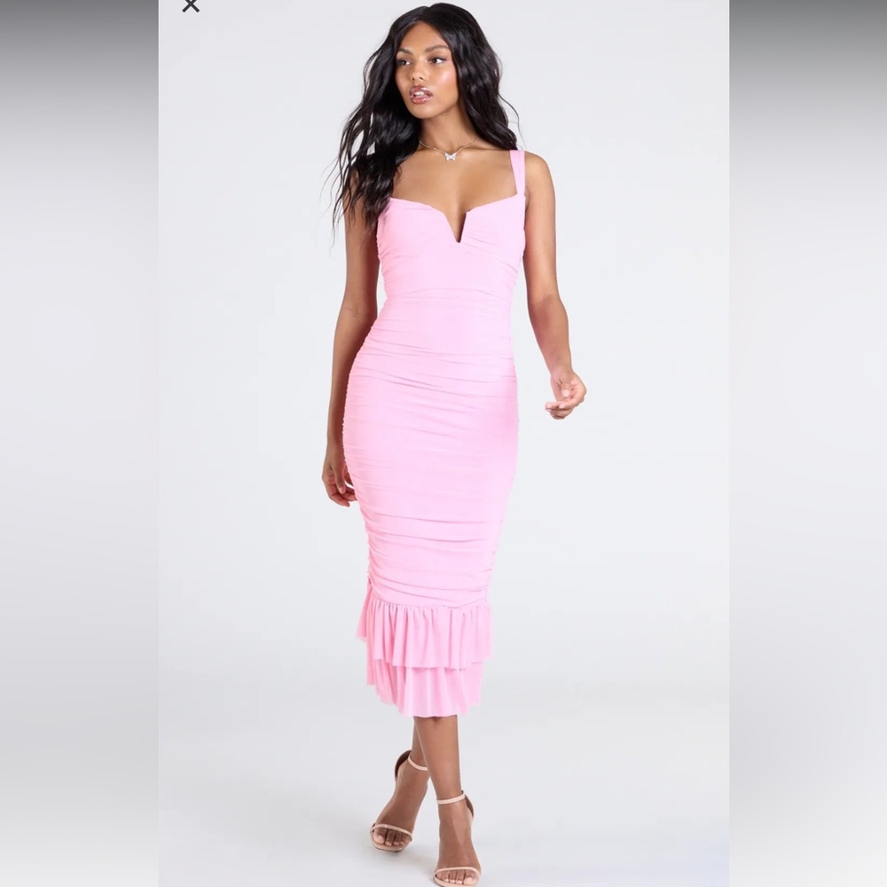 Elegant Pink Sleeveless Dress